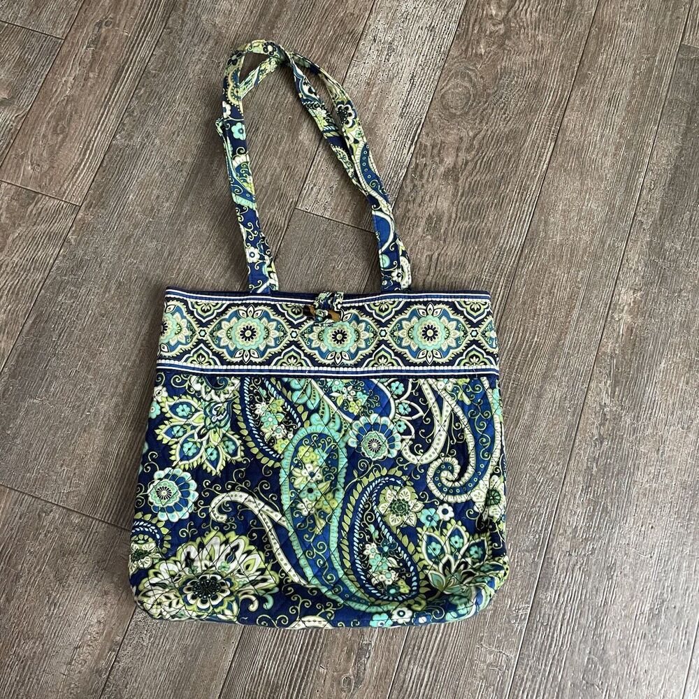Vera Bradley Rhythm & Blues Toggle Tote Bag Handbag Purse Blue Green Paisley